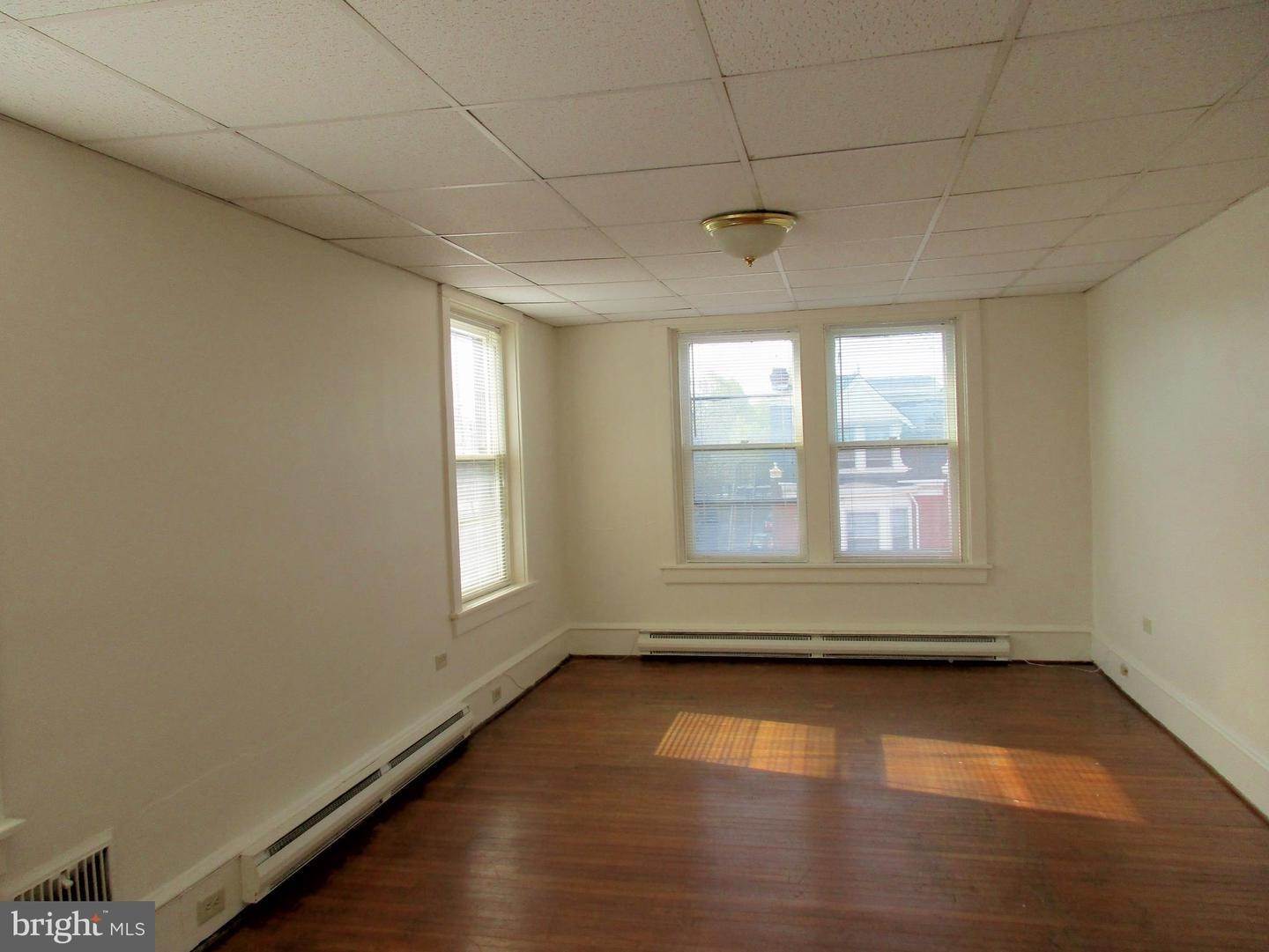 4. Residential Lease at 406 N PINE ST ##2 Lancaster, Pennsylvania 17603 United States