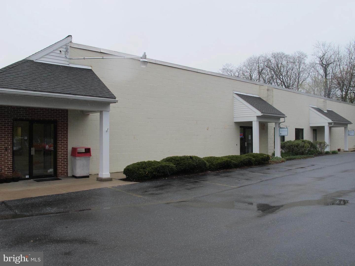 7. Commercial at 794 - 798 NEW HOLLAND Avenue Lancaster, Pennsylvania 17602 United States