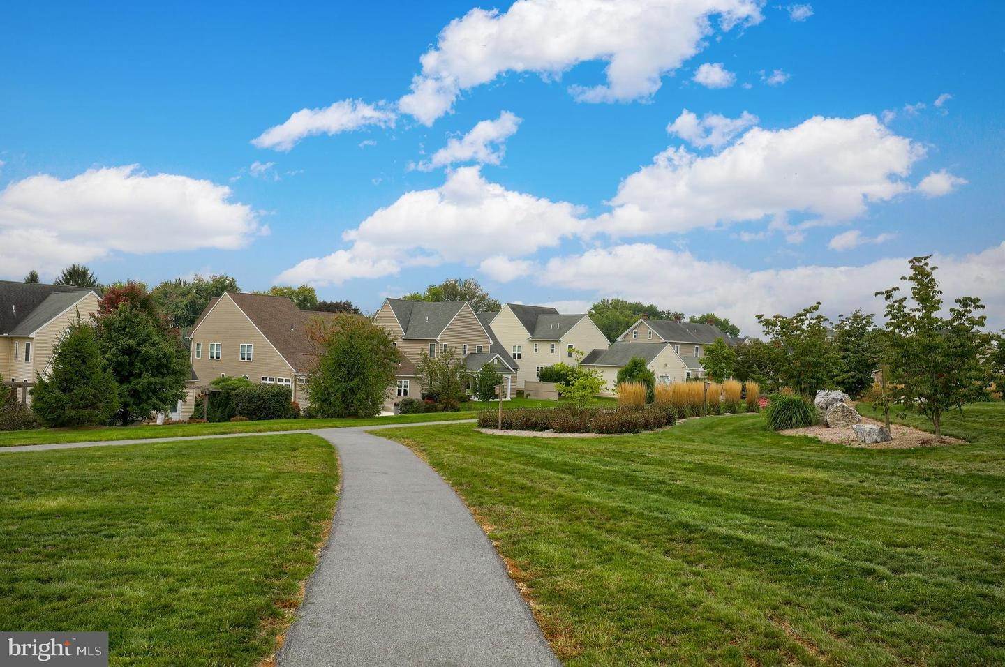 12. Land for Sale at CROWFOOT LANE #26 East Petersburg, Pennsylvania 17520 United States