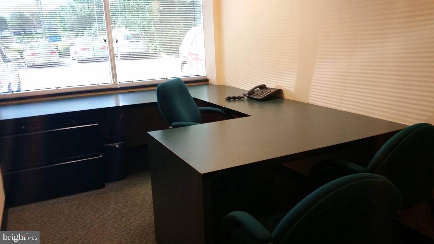 3. Commercial at 2173 EMBASSY DR #PART TIME OFFICE Lancaster, Pennsylvania 17603 United States