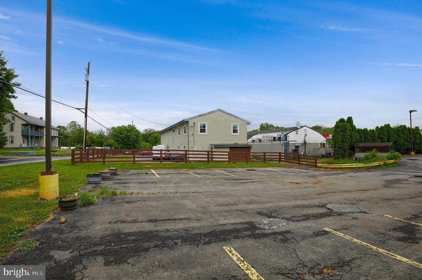 9. Commercial for Sale at 1500 WILSON Avenue Lancaster, Pennsylvania 17603 United States