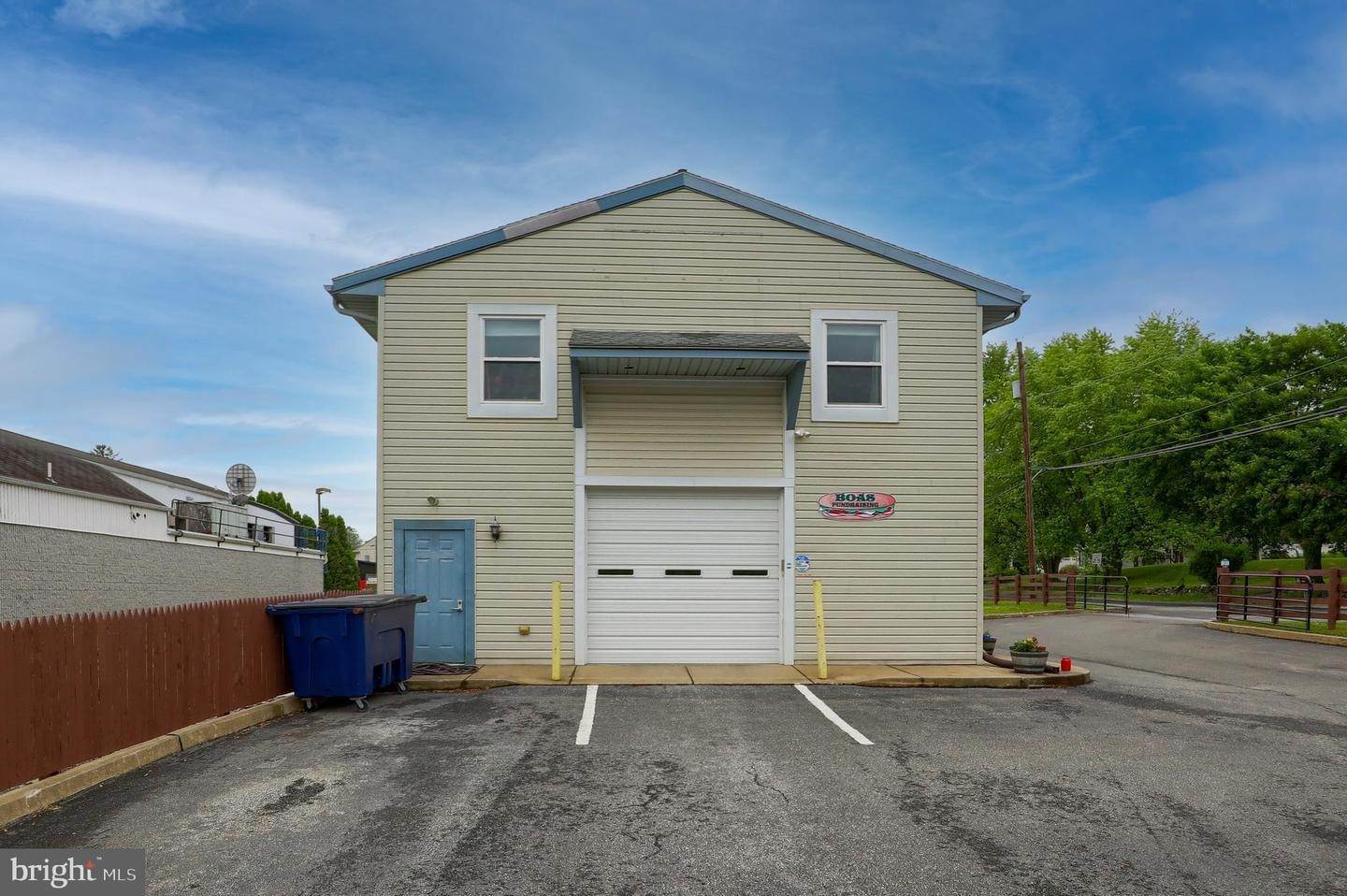 2. Residential for Sale at 1500 WILSON Avenue Lancaster, Pennsylvania 17603 United States
