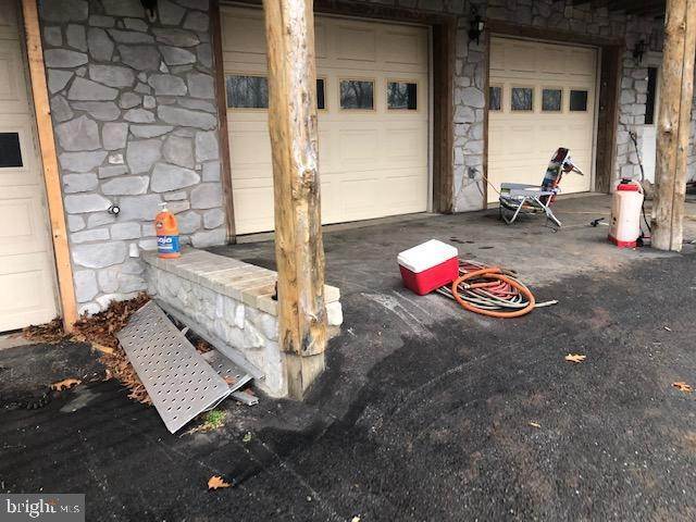 14. Residential for Sale at 2262 LAUREL Road Narvon, Pennsylvania 17555 United States