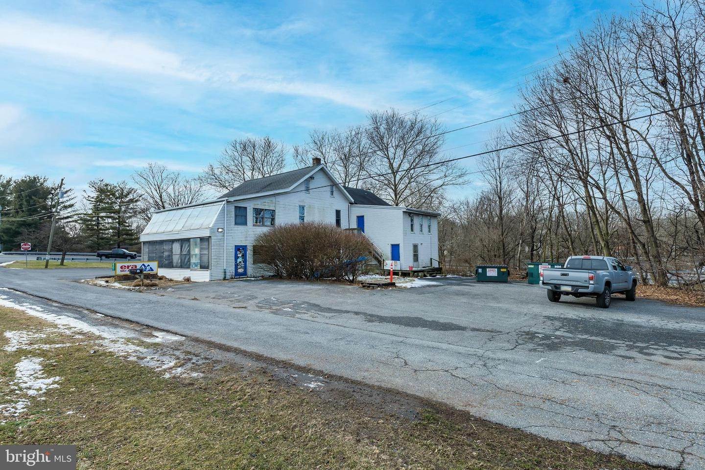 6. Commercial for Sale at 830-834 FLORY MILL Road Lancaster, Pennsylvania 17601 United States