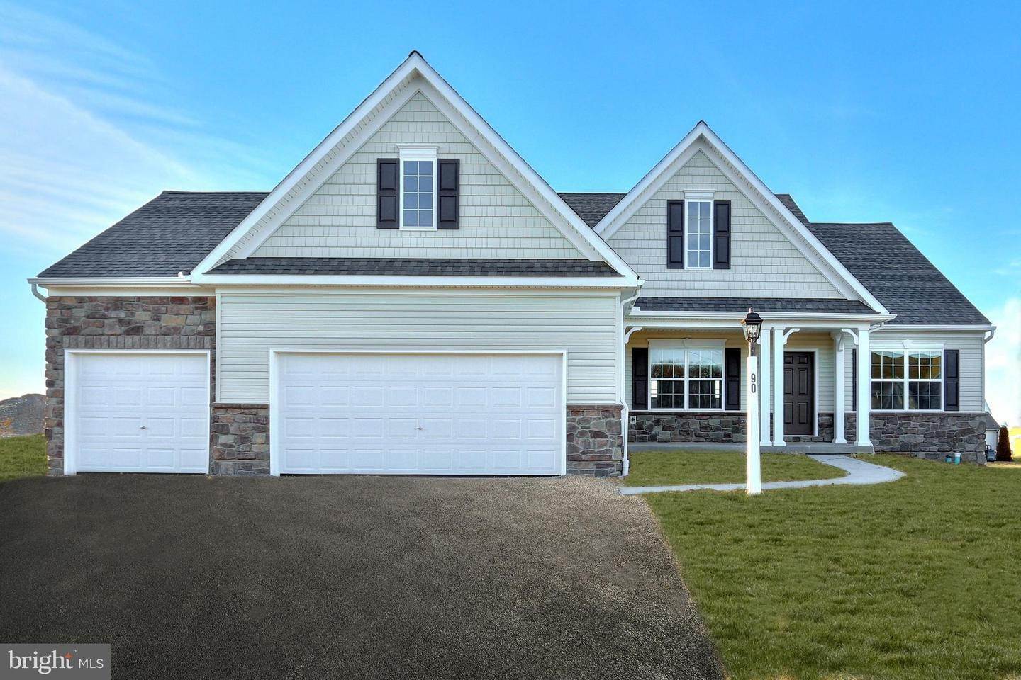 3. Residential for Sale at 660 LAWRENCE BLVD #ARCADIA PLAN Lancaster, Pennsylvania 17601 United States