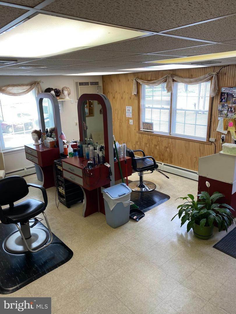 11. Commercial for Sale at 3844 COLUMBIA Avenue Mountville, Pennsylvania 17554 United States