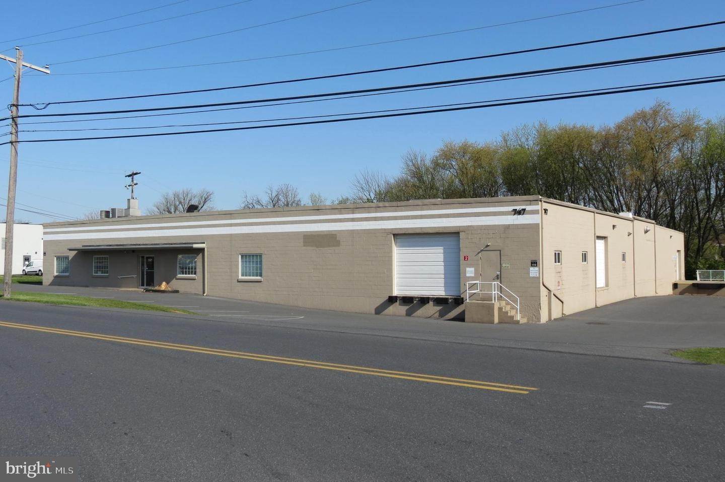 2. Commercial at 747 FLORY MILL Road Lancaster, Pennsylvania 17601 United States