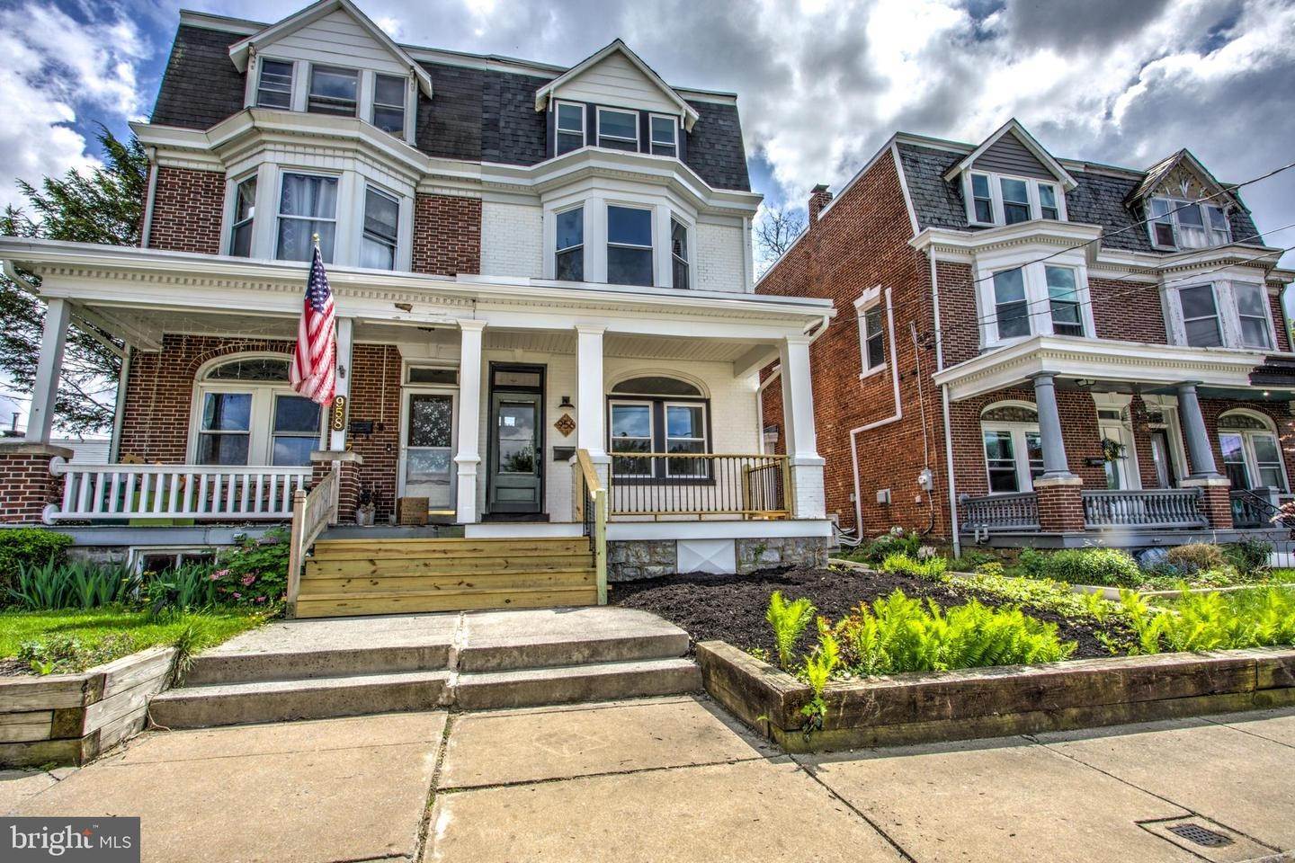 3. Residential for Sale at 956 E ORANGE Street Lancaster, Pennsylvania 17602 United States