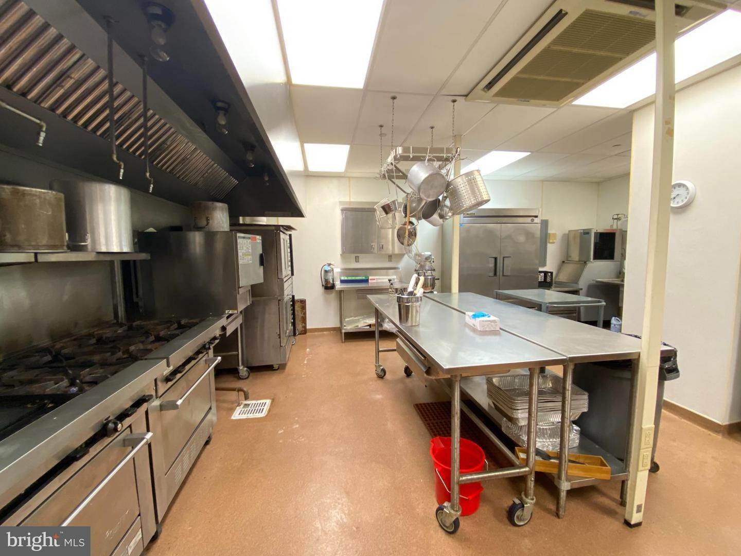 4. Commercial at 108 E LIBERTY ST #COMMERCIAL KITCHEN Lancaster, Pennsylvania 17602 United States