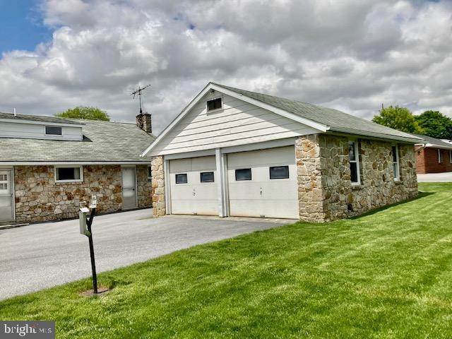 17. Residential for Sale at 141 S SHIRK Road New Holland, Pennsylvania 17557 United States