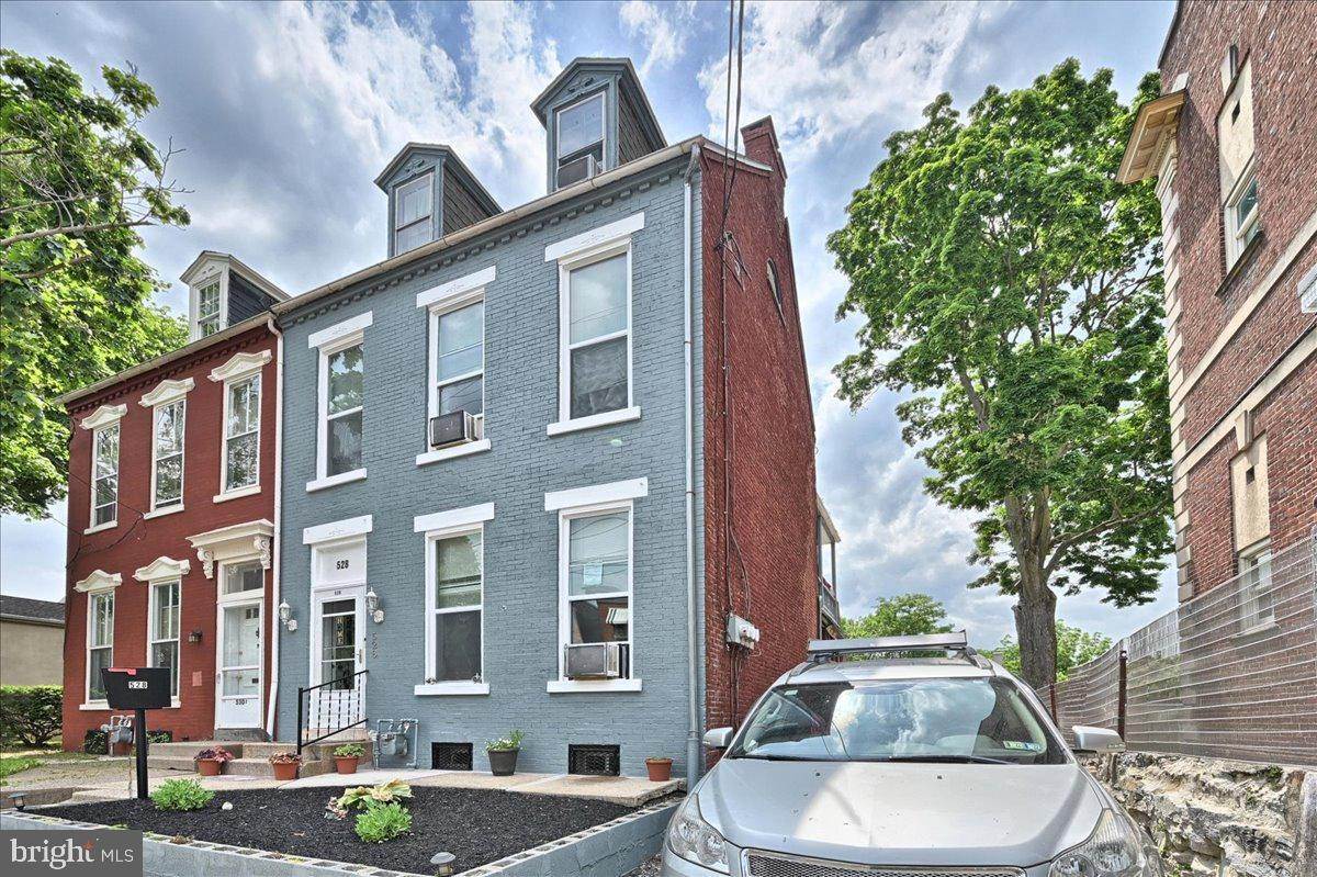 2. Residential for Sale at 528 S PRINCE Street Lancaster, Pennsylvania 17603 United States