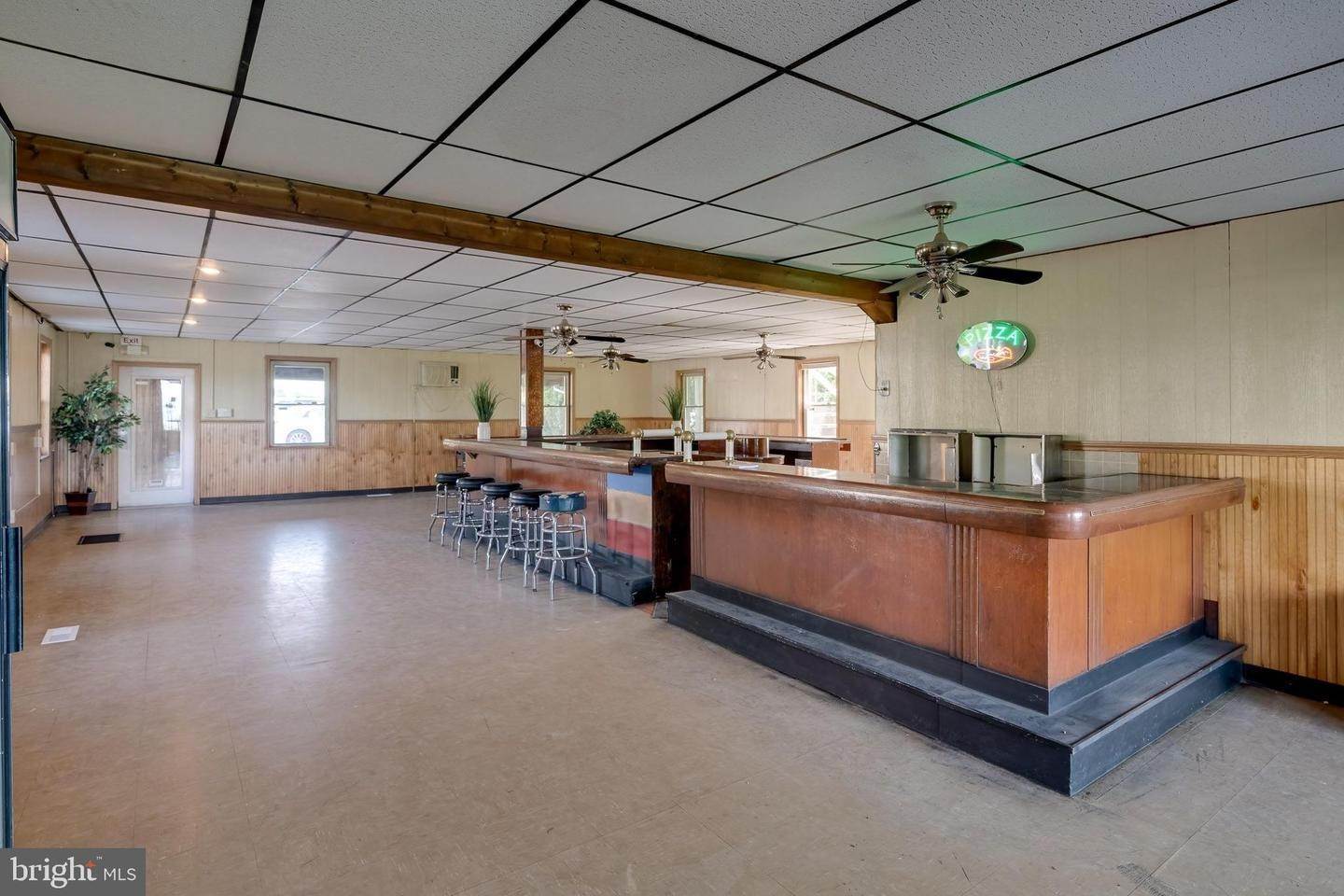 8. Commercial for Sale at 4220 FAIRVIEW Road Columbia, Pennsylvania 17512 United States