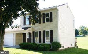 4. Residential for Sale at 136 WARREN WAY Lancaster, Pennsylvania 17601 United States