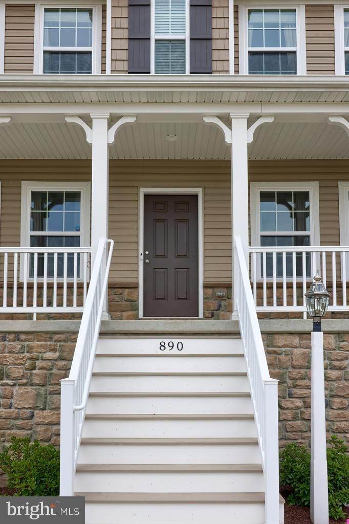 3. Residential for Sale at 890 FENTON Avenue Lancaster, Pennsylvania 17602 United States