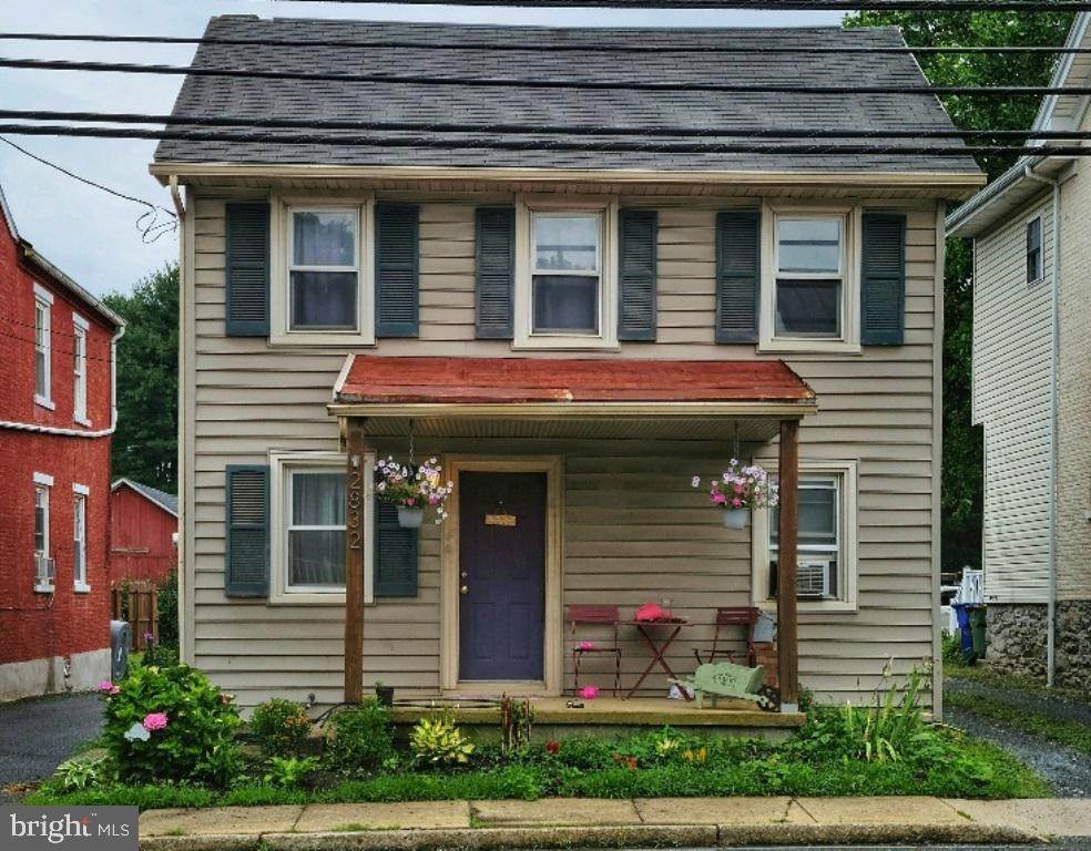 Residencial por un Venta en 2832 WILLOW STREET PIKE Willow Street, Pennsylvania 17584 Estados Unidos