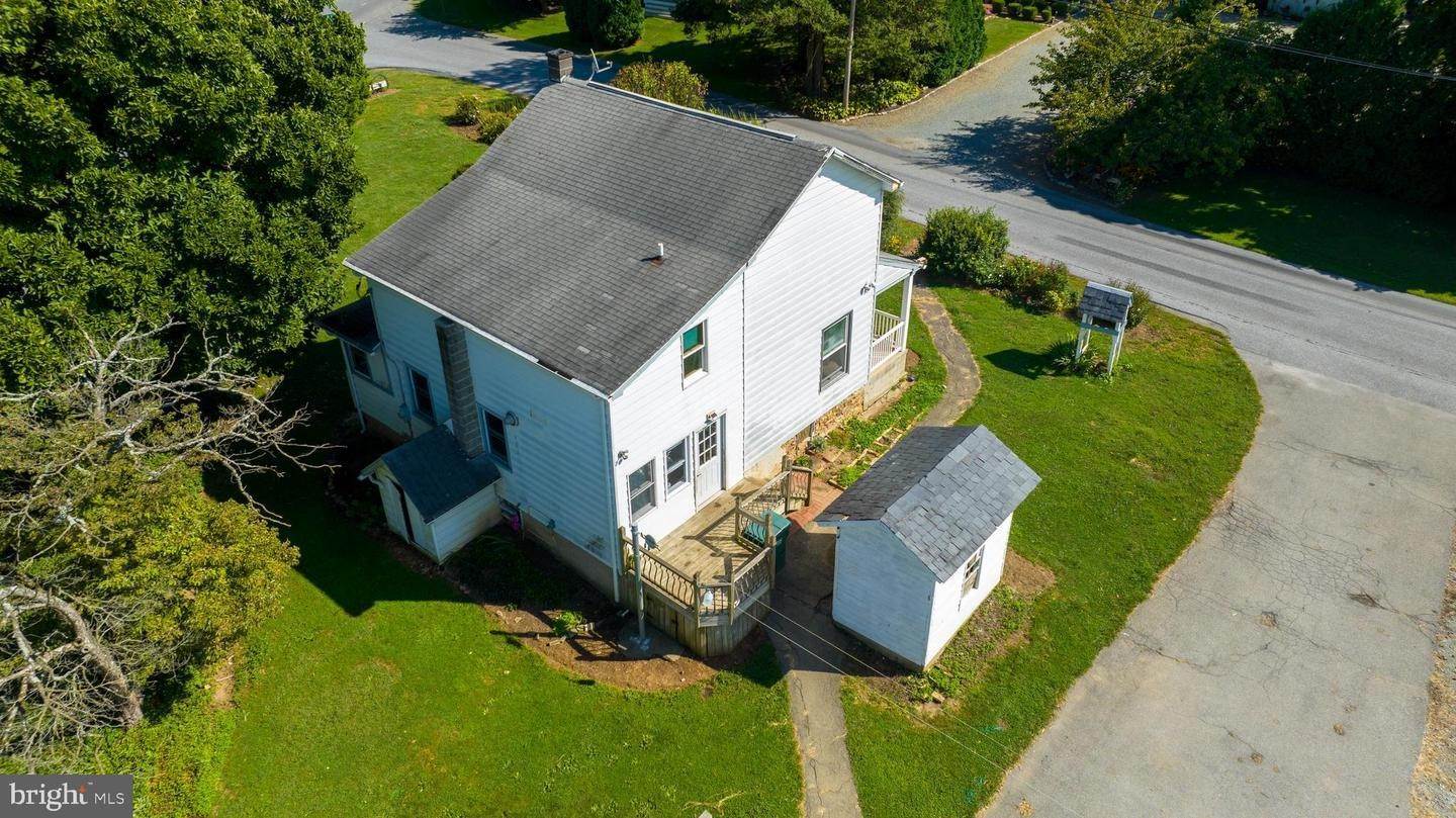 8. Residential for Sale at 4 FULTON VIEW Road Quarryville, Pennsylvania 17566 United States