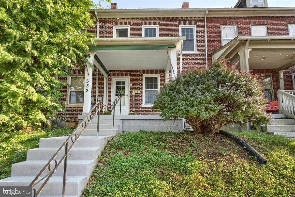 Residential for Sale at 532 E ROSS Street Lancaster, Pennsylvania 17602 United States