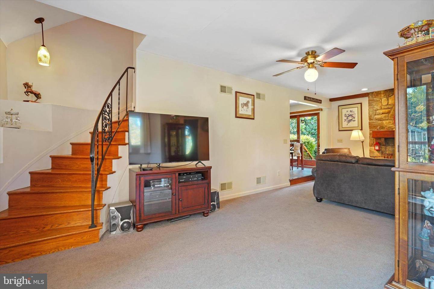7. Residential for Sale at 184 MEADOW Lane Conestoga, Pennsylvania 17516 United States