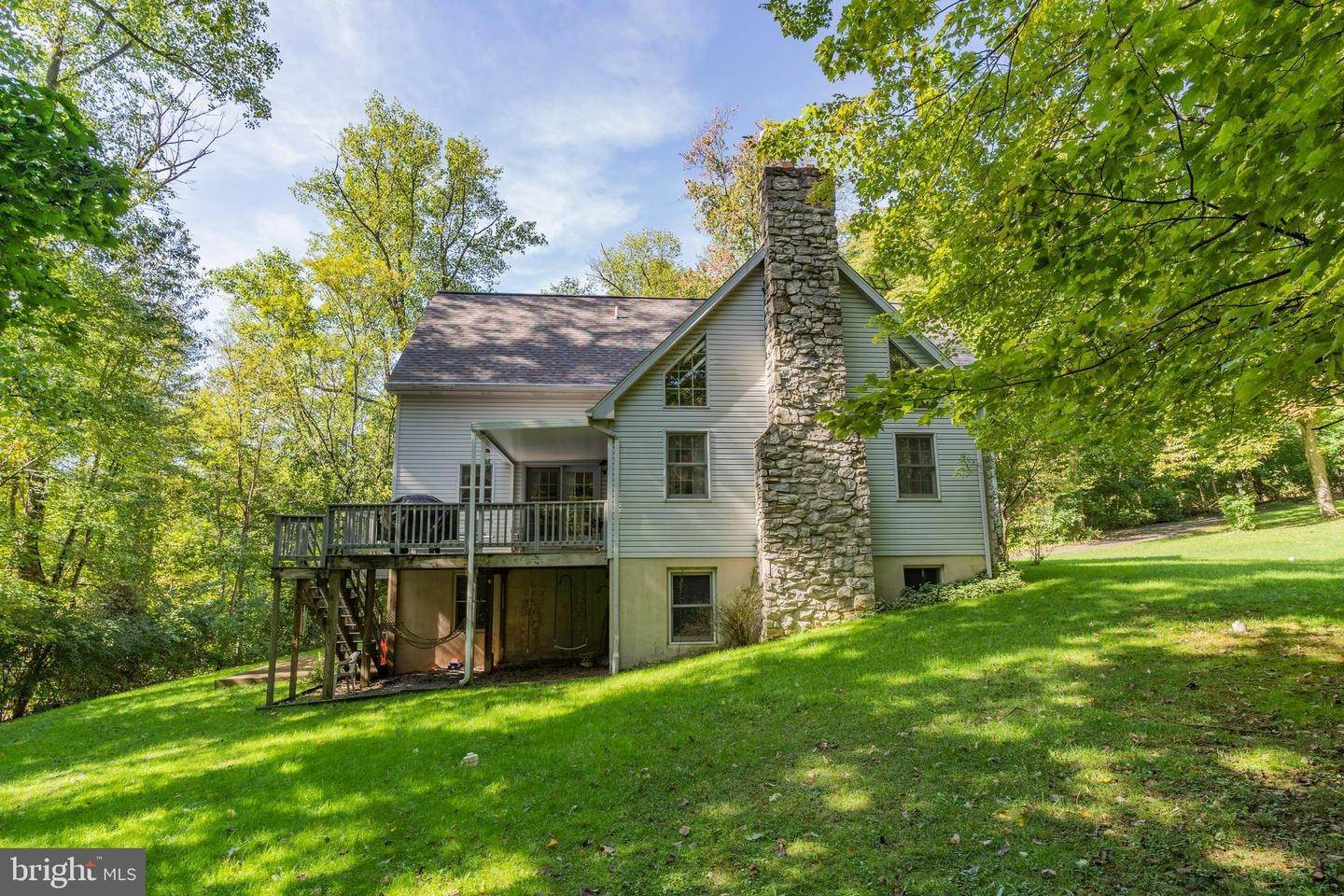 20. Residential for Sale at 125 RIDGE Avenue Ephrata, Pennsylvania 17522 United States