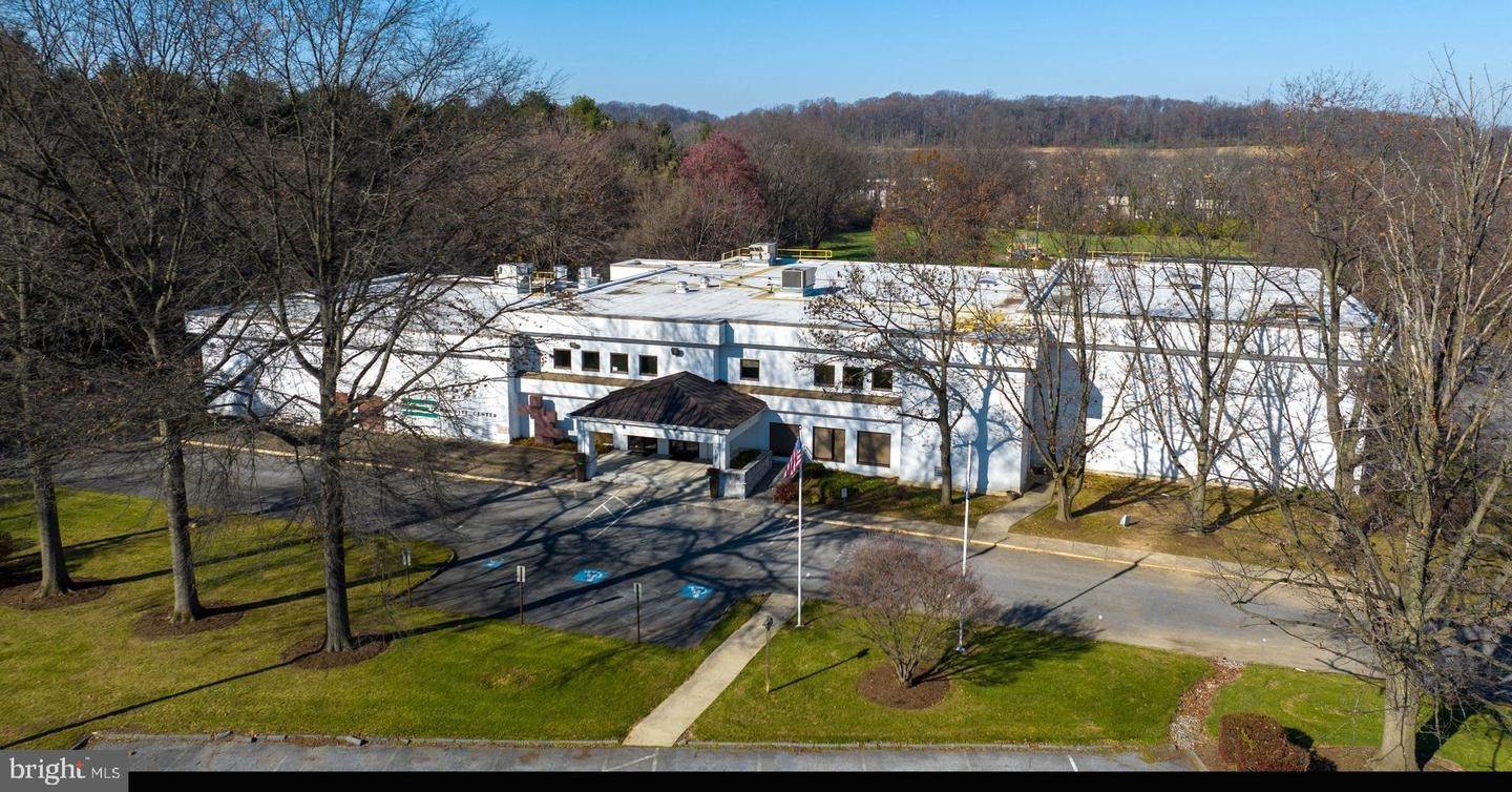 Commercial for Sale at 2120 OREGON PIKE Lancaster, Pennsylvania 17601 United States