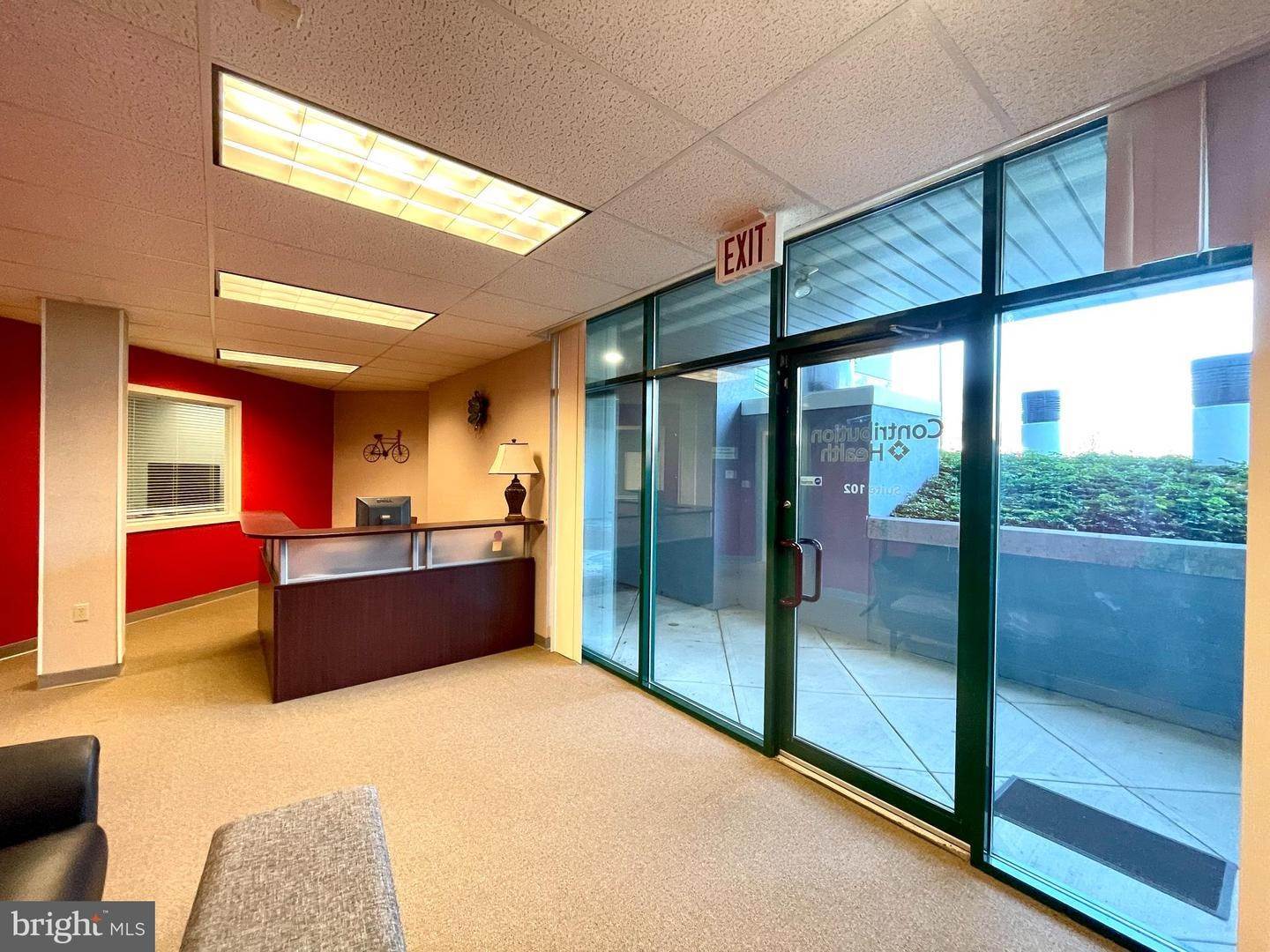 2. Commercial for Sale at 930 RED ROSE CT #102 Lancaster, Pennsylvania 17601 United States