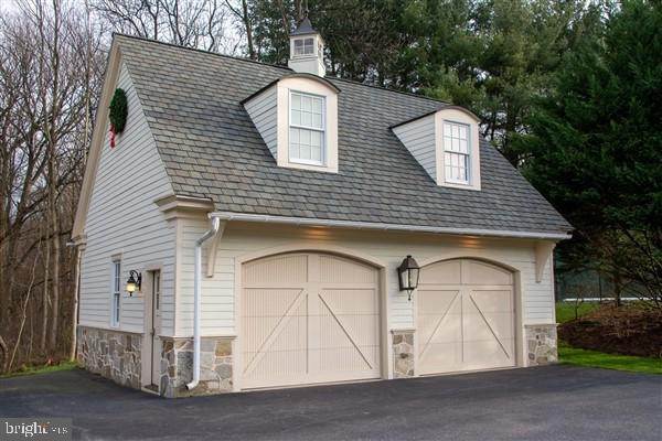 8. Residential for Sale at 808 PINKERTON Road Mount Joy, Pennsylvania 17552 United States