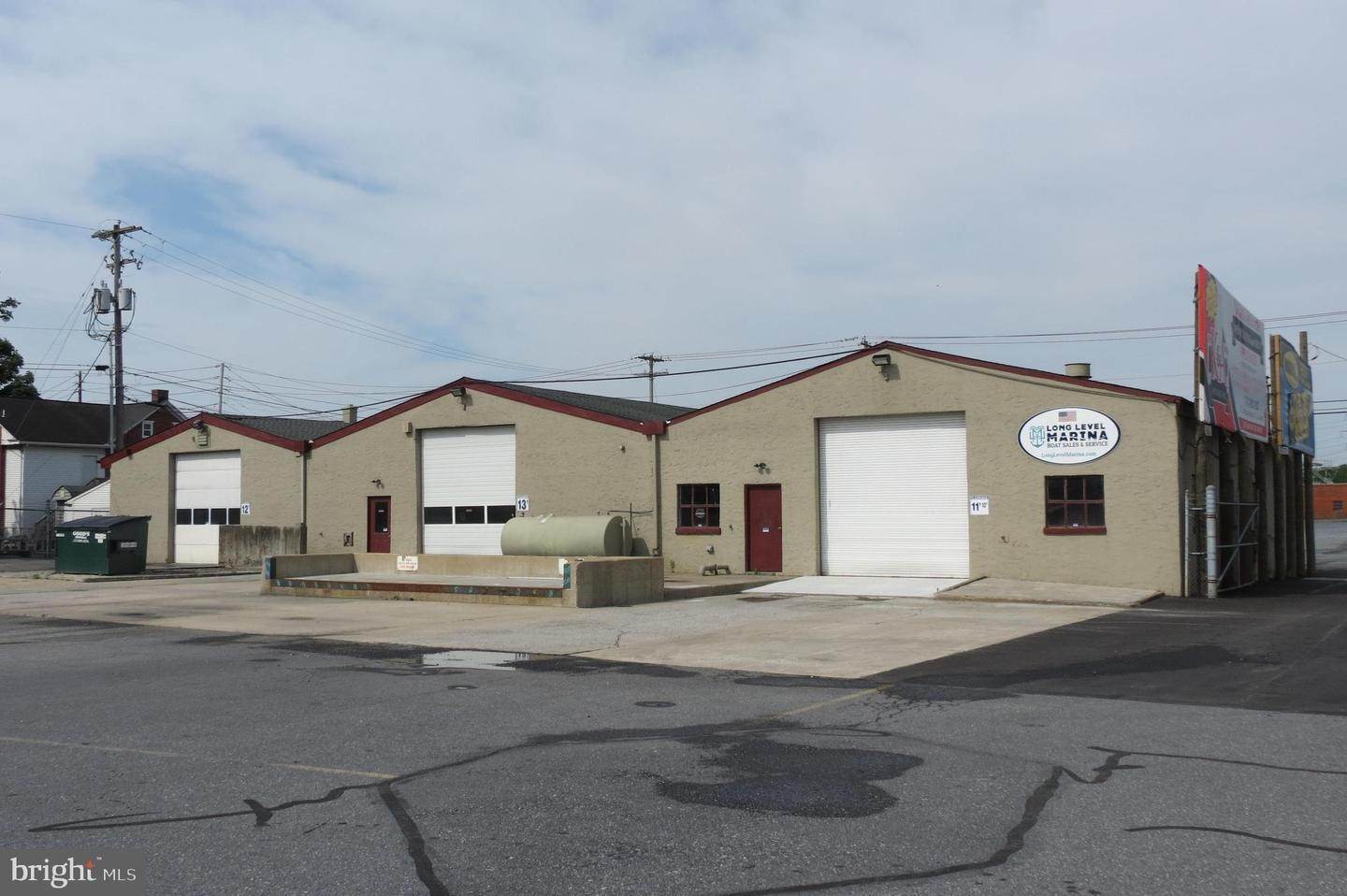 12. Commercial at 203 GREENFIELD Road Lancaster, Pennsylvania 17601 United States