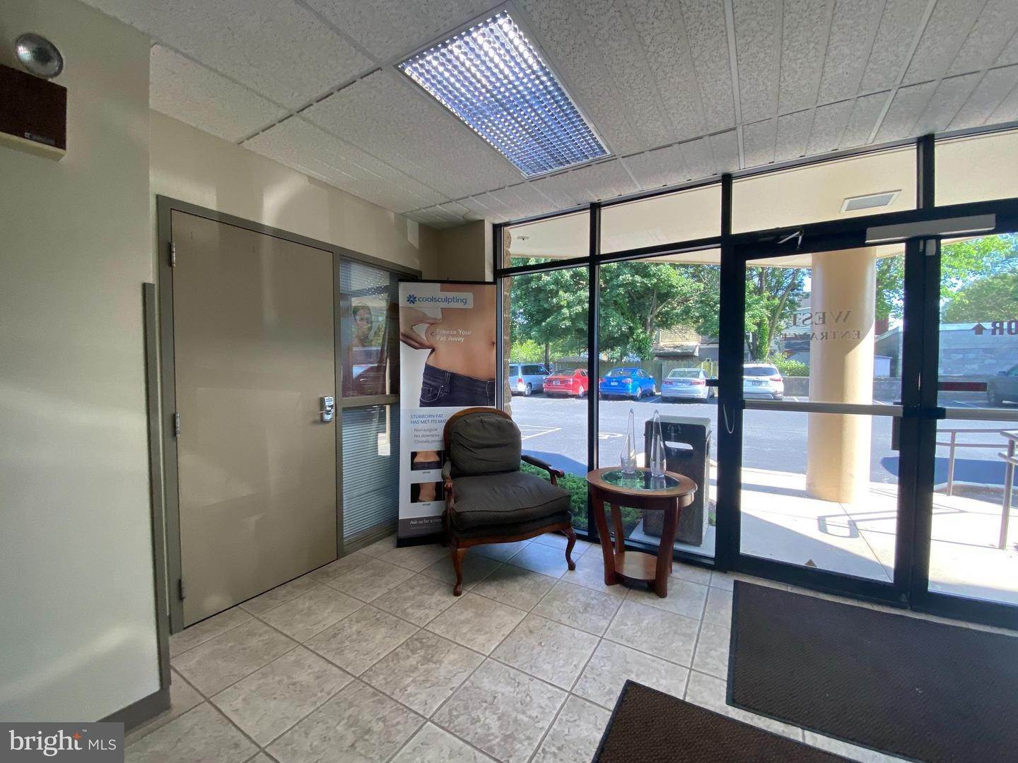 4. Commercial for Sale at 230 HARRISBURG AVE #3 Lancaster, Pennsylvania 17603 United States