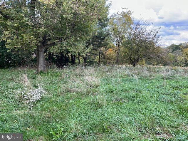 9. Land for Sale at 880 CAMP MEETING Road East Earl, Pennsylvania 17519 United States