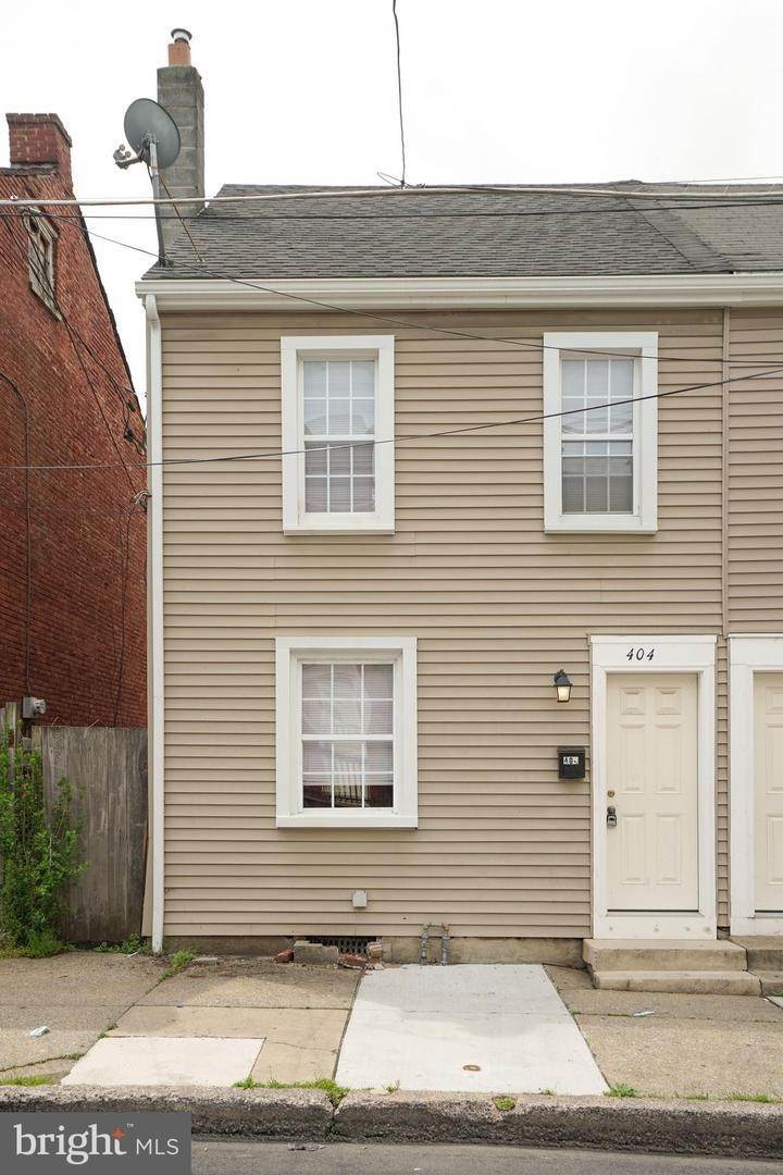 1. Residential Lease at 404 BEAVER Street Lancaster, Pennsylvania 17603 United States