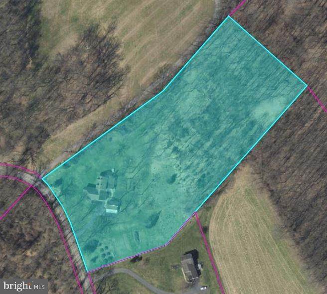 7. Residential for Sale at 179 COVERED BRIDGE Road Elizabethtown, Pennsylvania 17022 United States