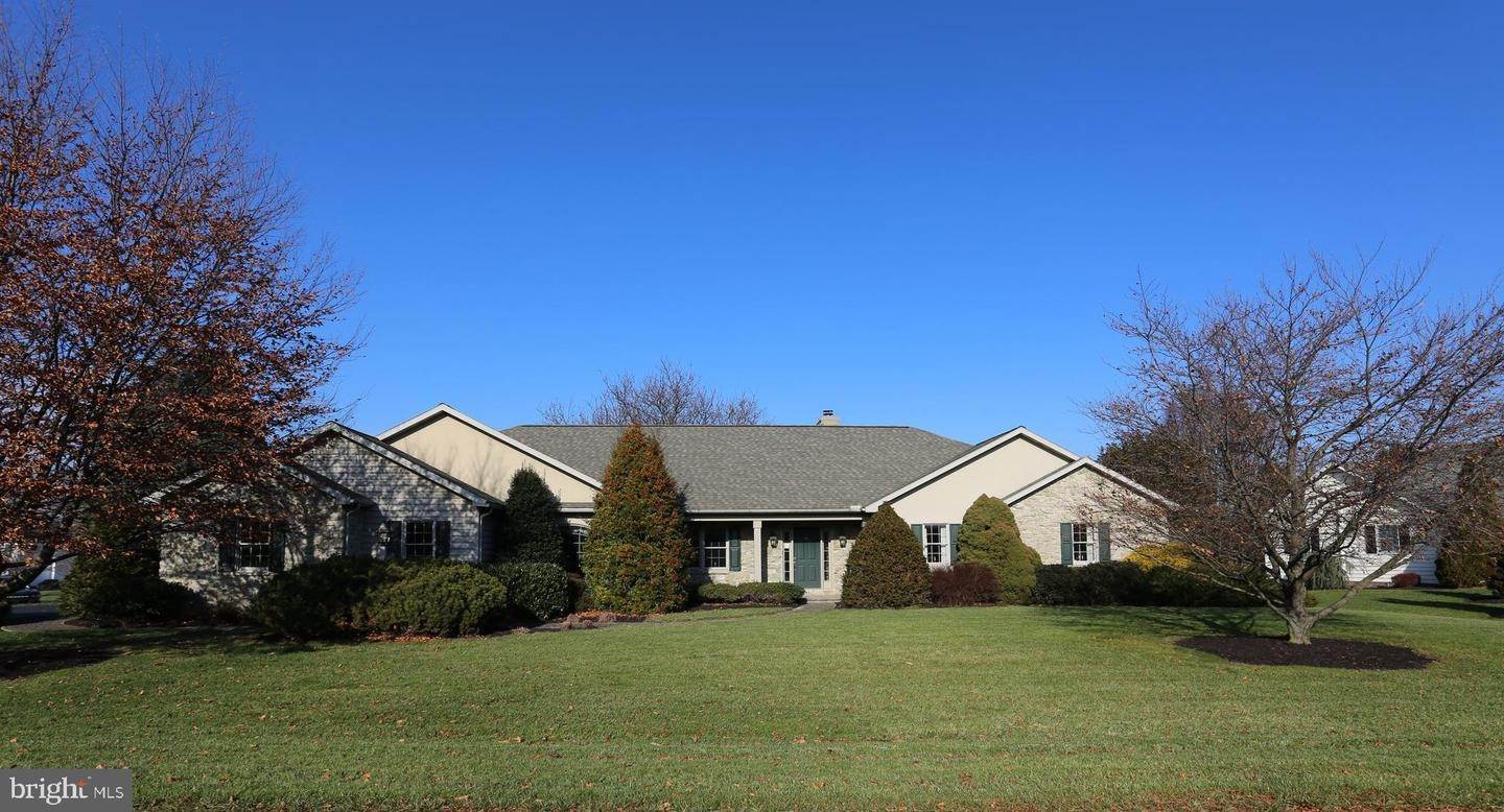 Residential for Sale at 1 WHITEFIELD Lane Lancaster, Pennsylvania 17602 United States