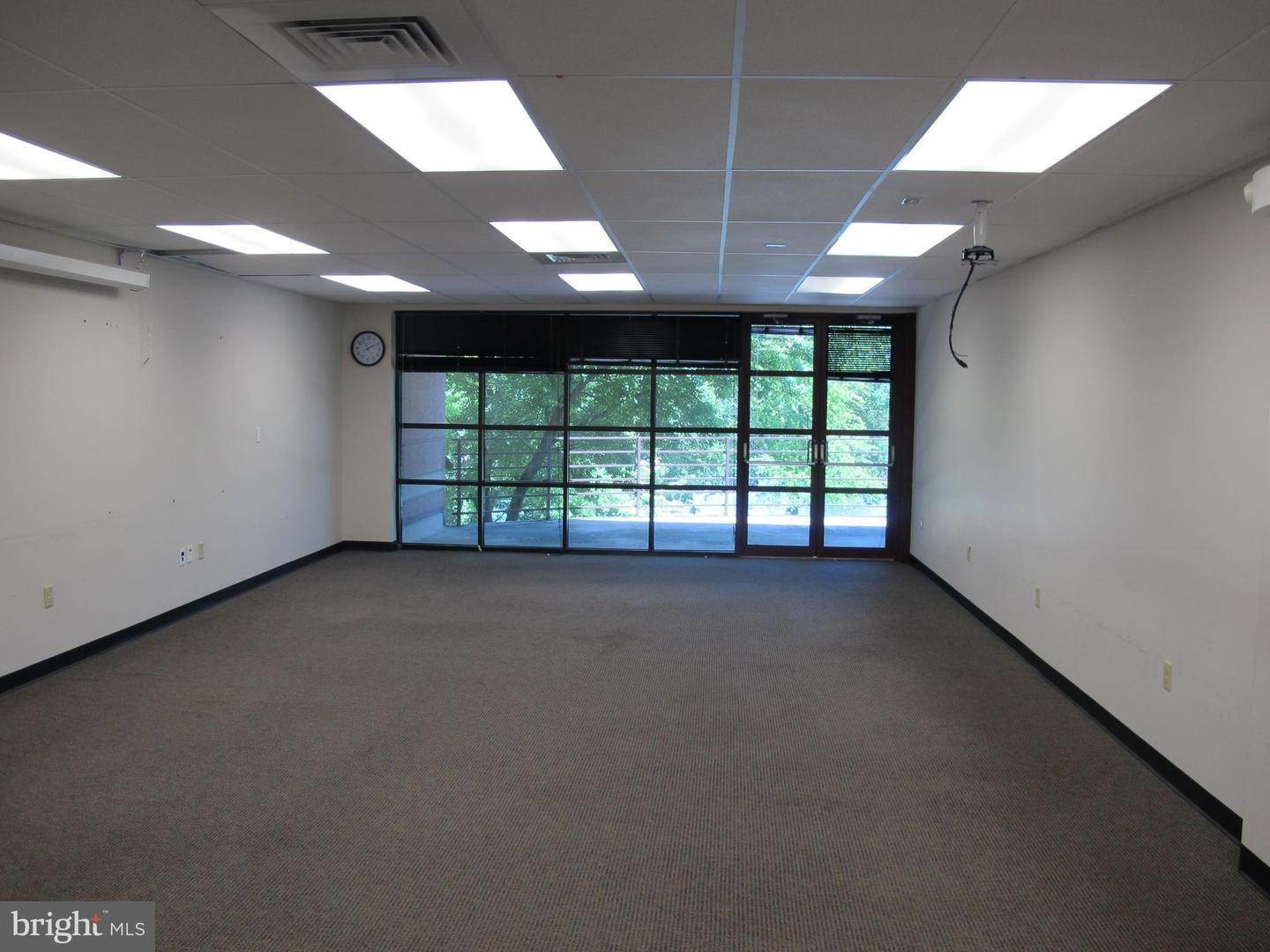 2. Commercial at 1850 WILLIAM PENN WAY #SUITE 204 Lancaster, Pennsylvania 17601 United States