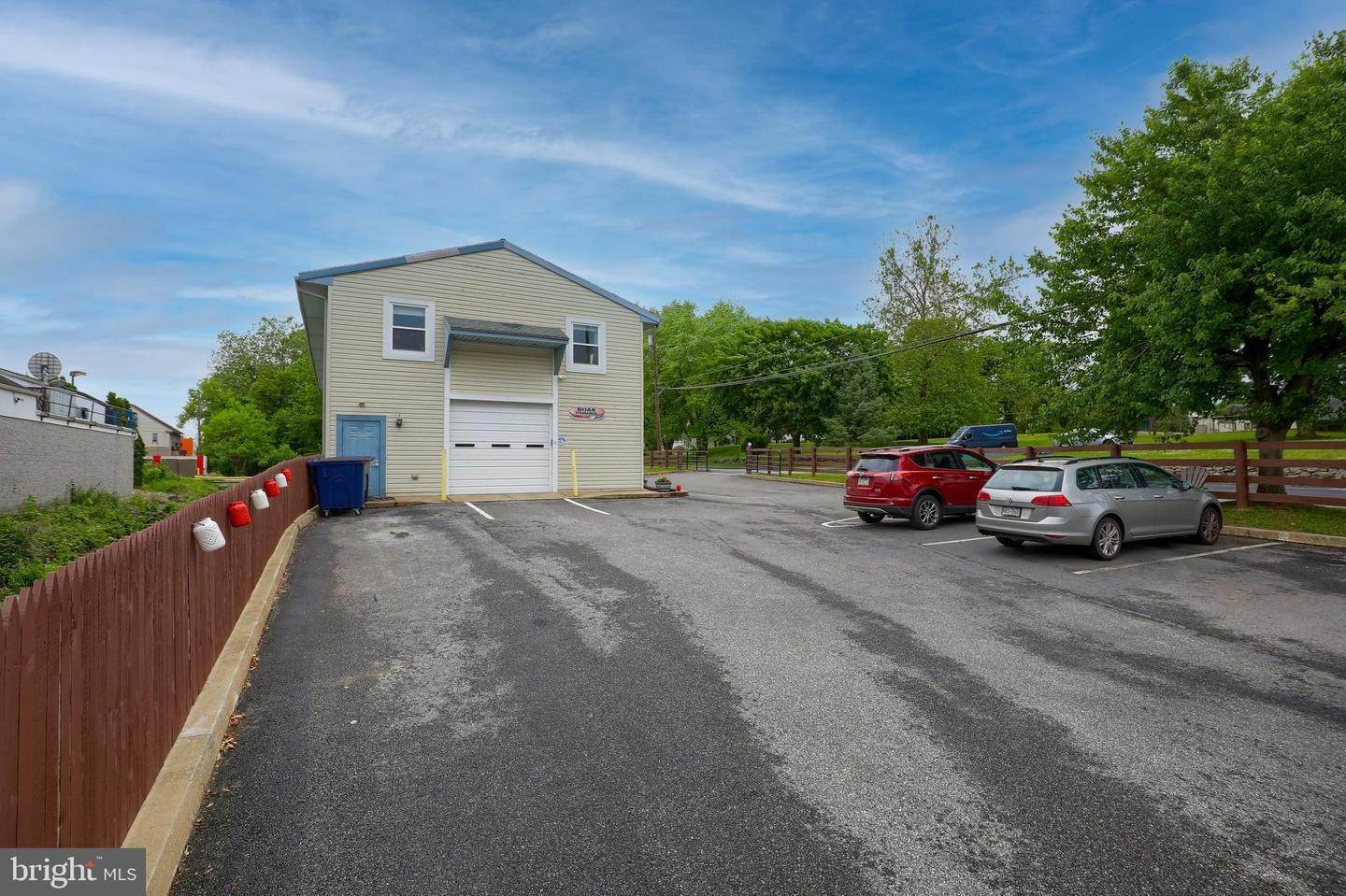 4. Commercial for Sale at 1500 WILSON Avenue Lancaster, Pennsylvania 17603 United States