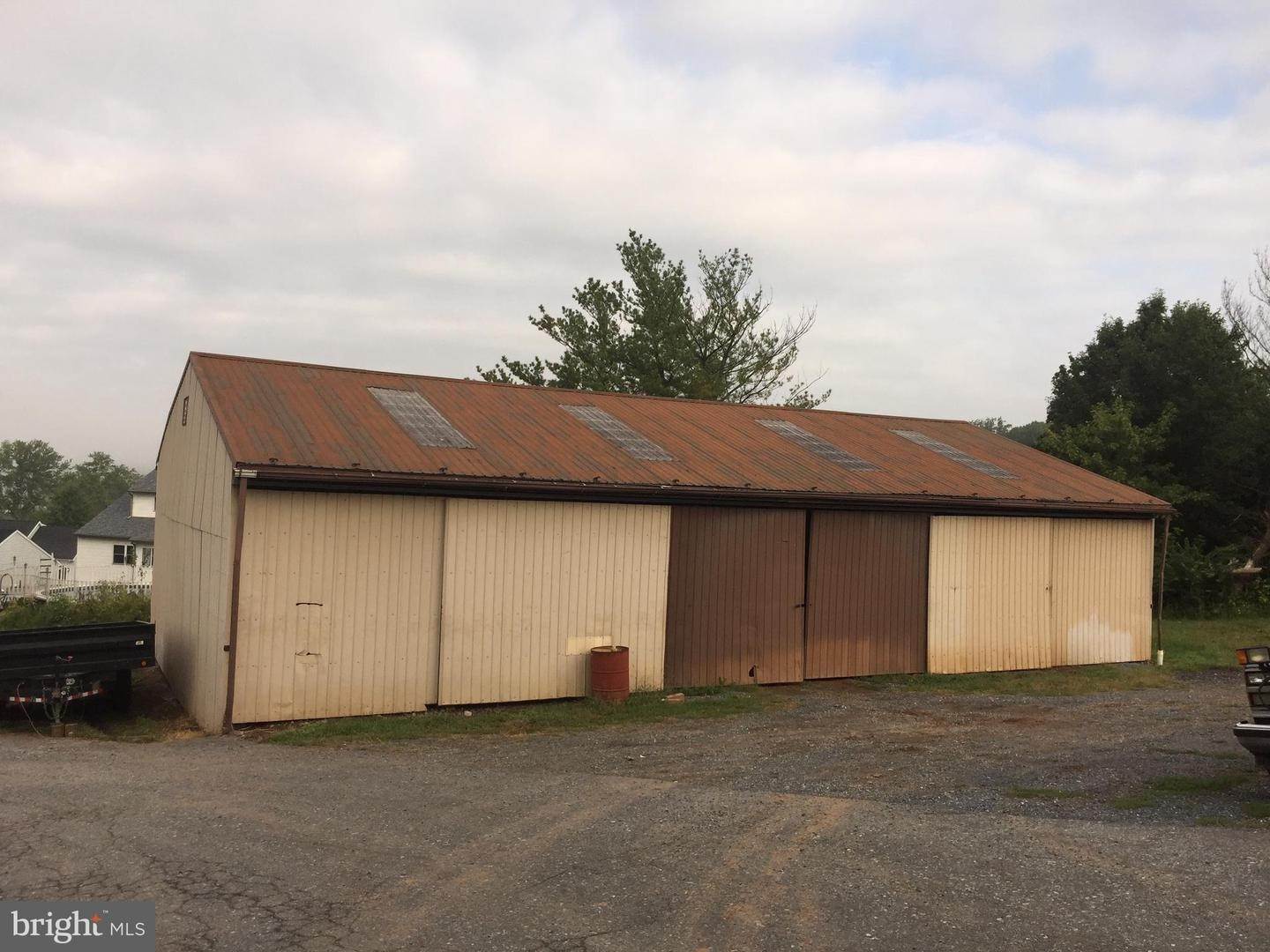 5. Commercial for Sale at 85 N RIDGE Road Reinholds, Pennsylvania 17569 United States