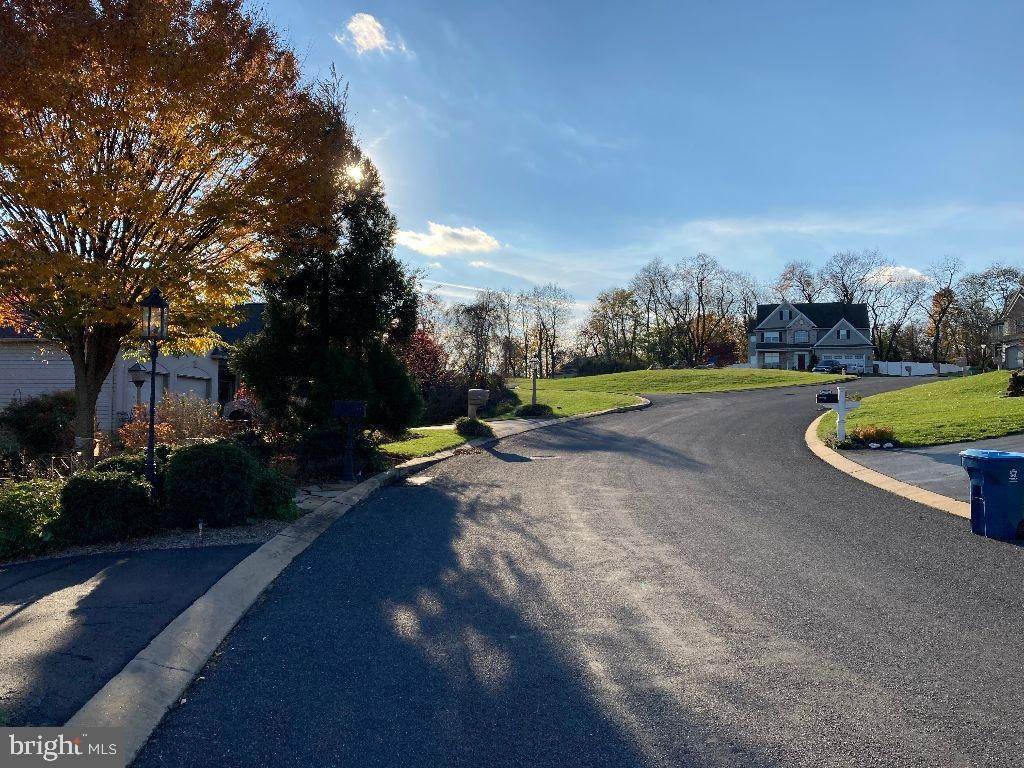 3. Land for Sale at 725 CHICKIES Drive Columbia, Pennsylvania 17512 United States