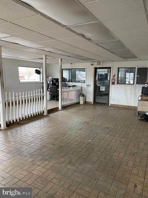 6. Commercial for Sale at 993 S STATE Street Ephrata, Pennsylvania 17522 United States