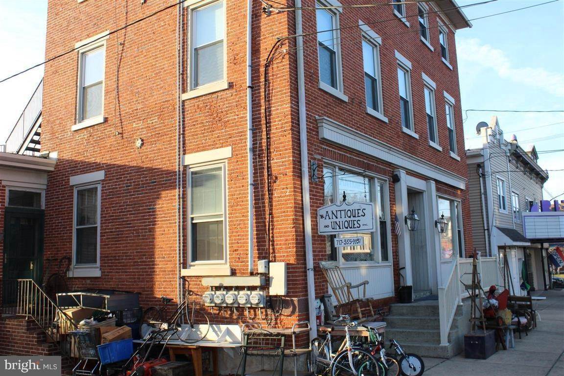 2. Commercial at 142 E MAIN Street New Holland, Pennsylvania 17557 United States