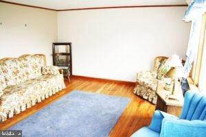 20. Residential for Sale at 6 LIME ROCK Road Brunnerville, Pennsylvania 17543 United States