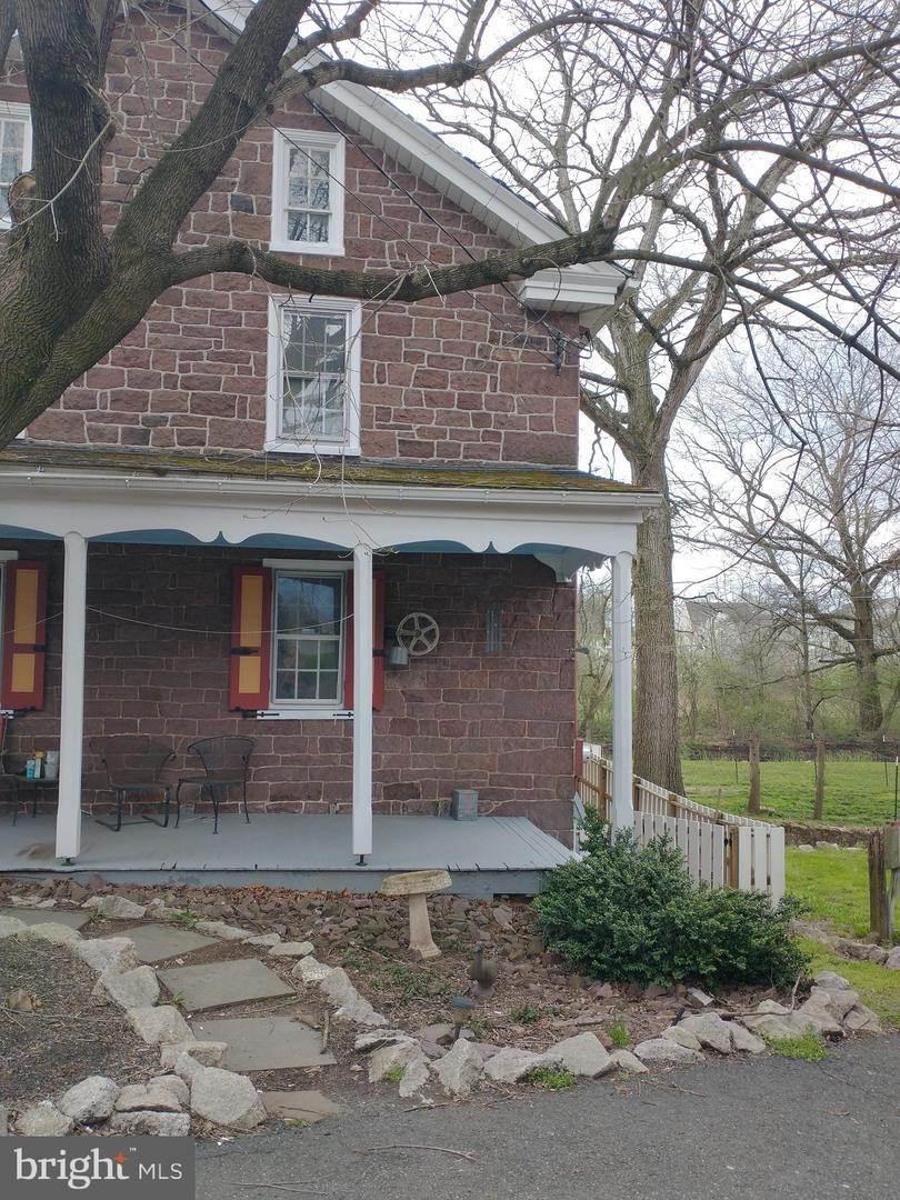 12. Residential for Sale at 1145 READING Road Narvon, Pennsylvania 17555 United States