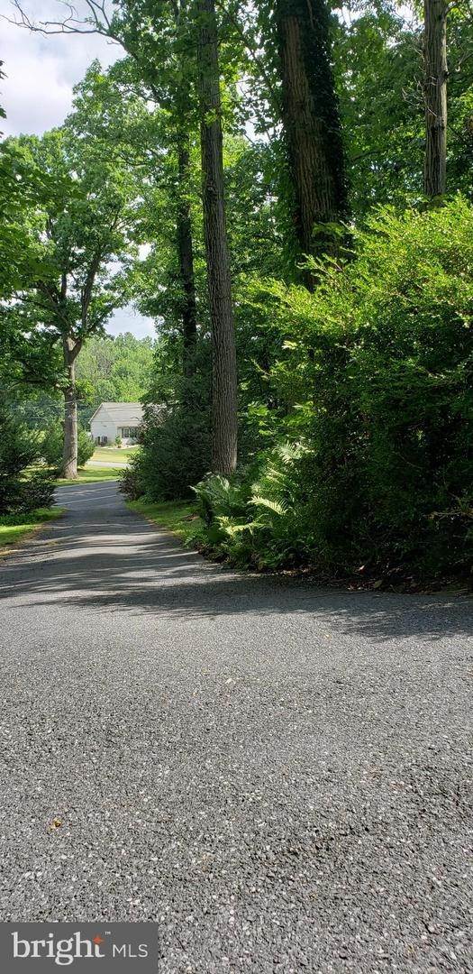 3. Residential for Sale at 1901 CIDER PRESS Road Manheim, Pennsylvania 17545 United States