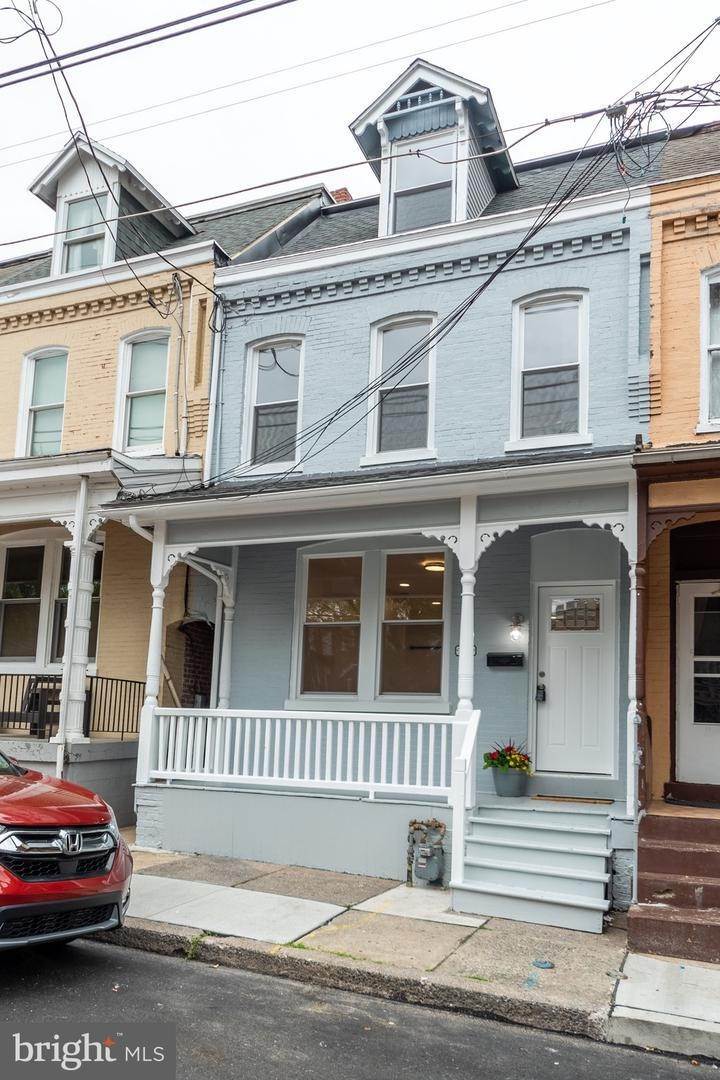 1. Residential for Sale at 543 HOWARD Avenue Lancaster, Pennsylvania 17602 United States