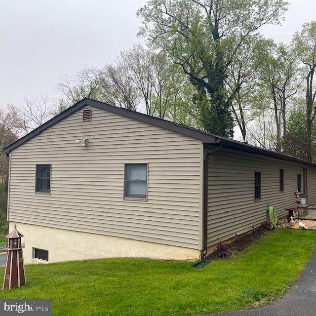 5. Residential for Sale at 138 PUMPING STATION Road Quarryville, Pennsylvania 17566 United States