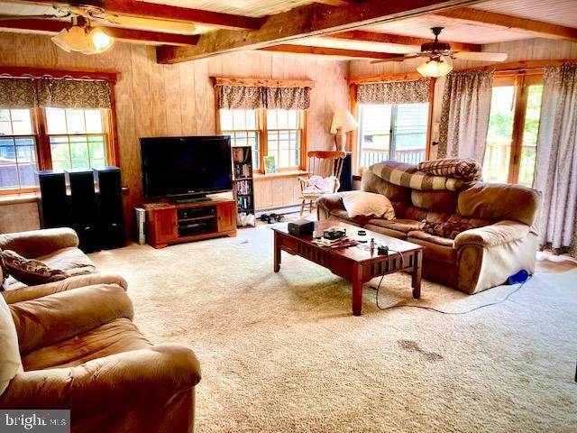 7. Residential for Sale at 5370 CANDY Lane New Holland, Pennsylvania 17557 United States