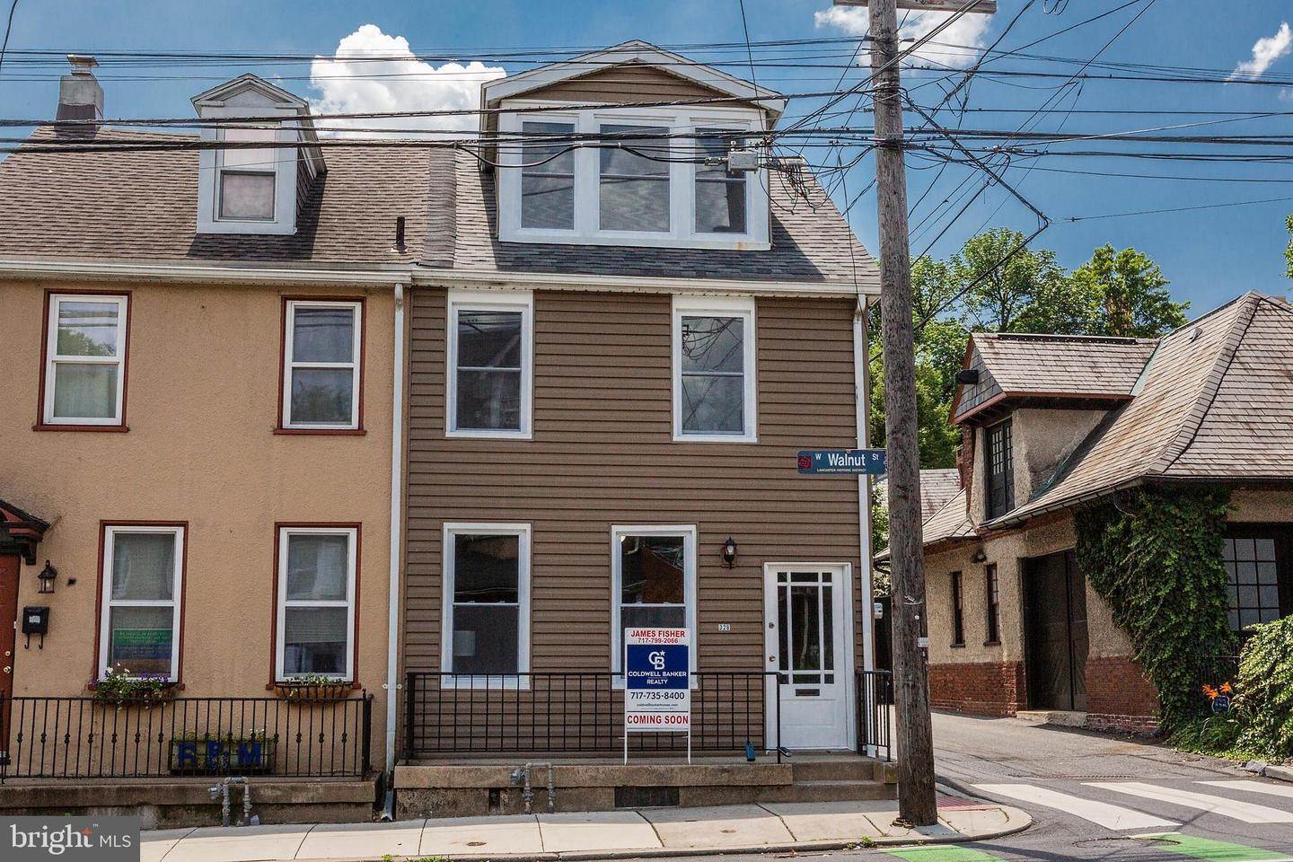 2. Residential for Sale at 328 W WALNUT Street Lancaster, Pennsylvania 17603 United States