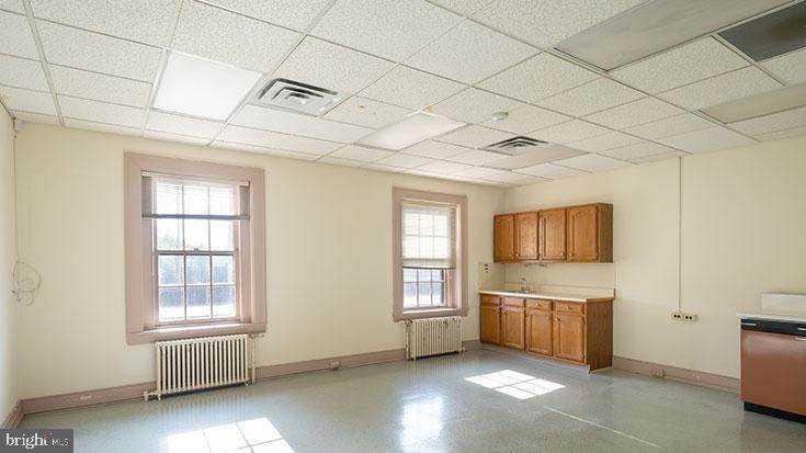 13. Commercial for Sale at 101 W JAMES Street Lancaster, Pennsylvania 17603 United States