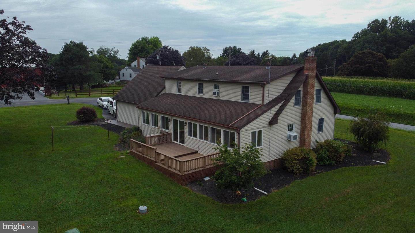 13. Residential for Sale at 372 SAWMILL Road New Providence, Pennsylvania 17560 United States