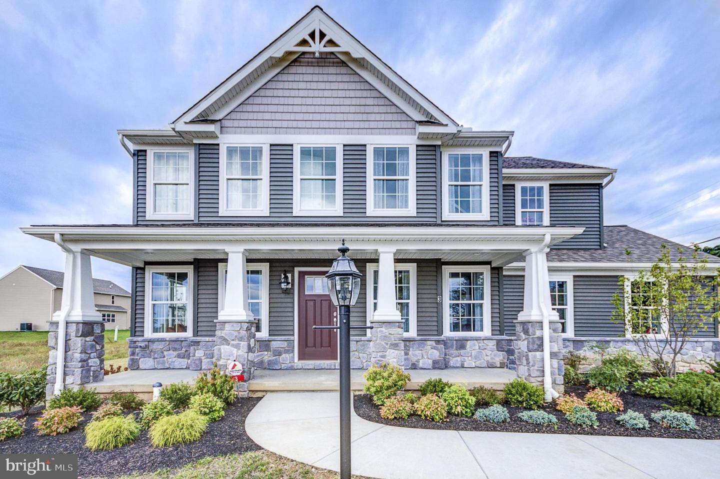 1. 住宅 为 销售 在 350 VILLAGE RD #WINDSOR PLAN 斯特拉斯堡, 宾夕法尼亚州 17579 美国