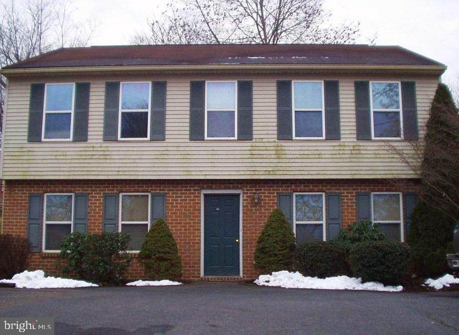 Residential Lease at 1569 N READING Road Stevens, Pennsylvania 17578 United States