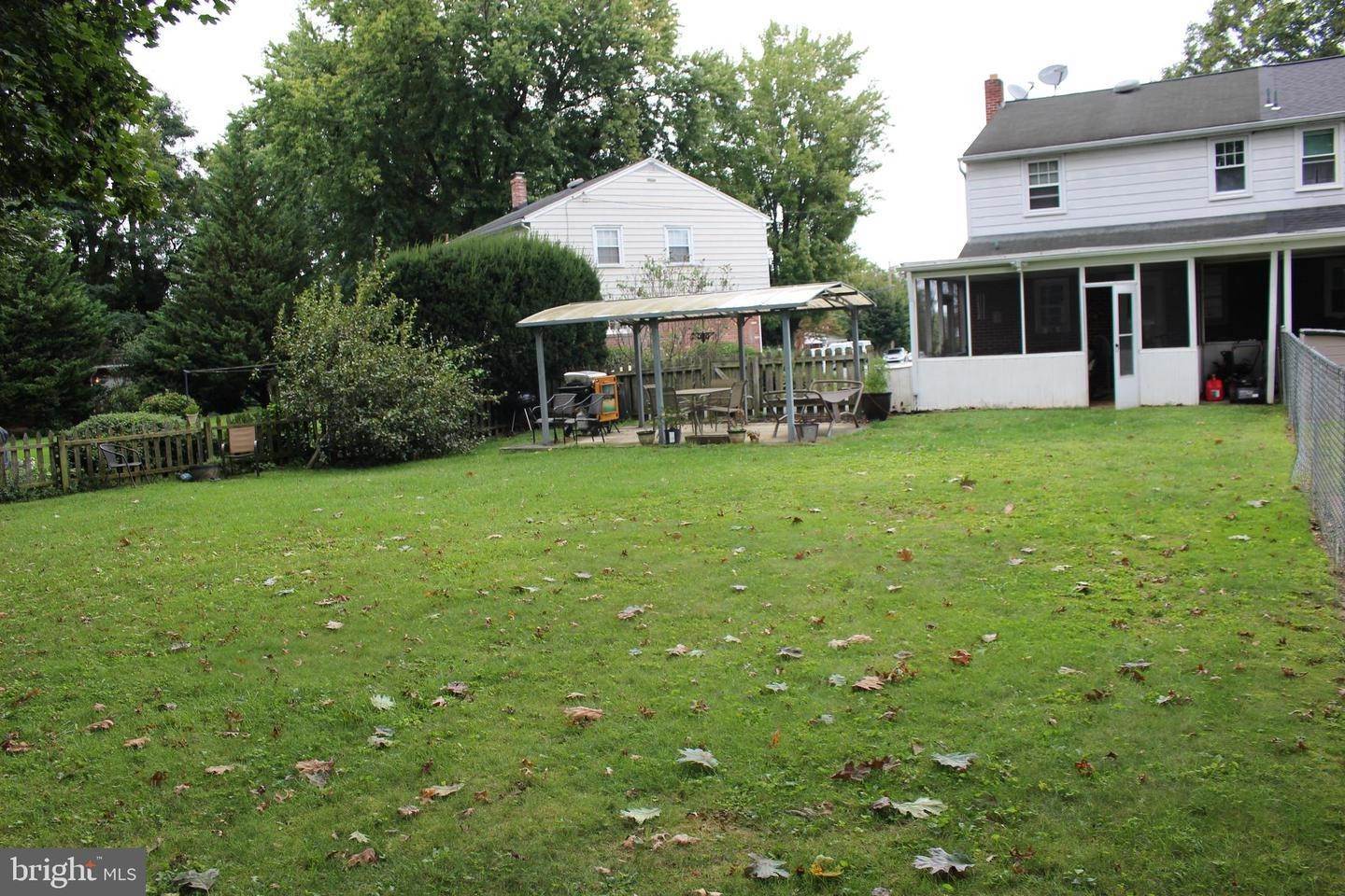 6. Residential for Sale at 1369 UNION Street Lancaster, Pennsylvania 17603 United States
